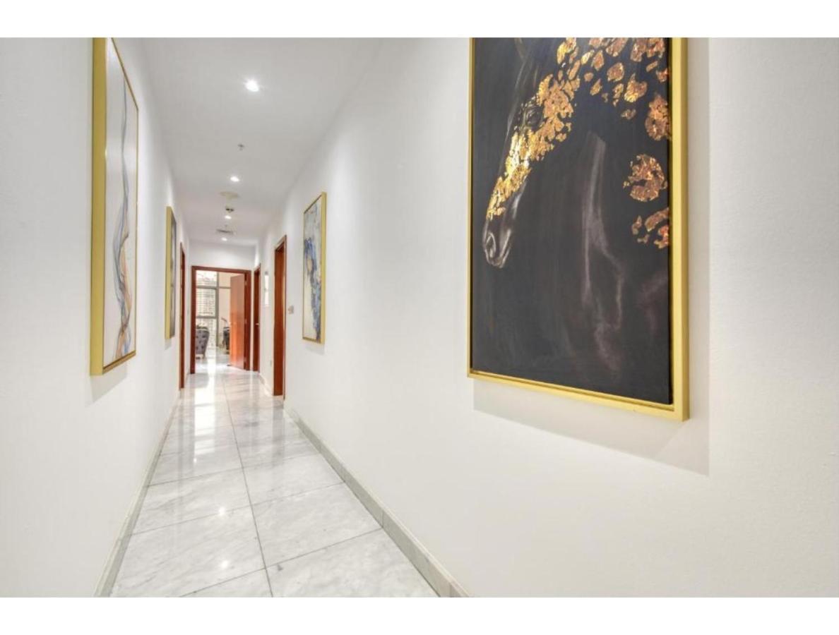 The Penthouse Near Burj Khalifa And Dubai Mall Extérieur photo