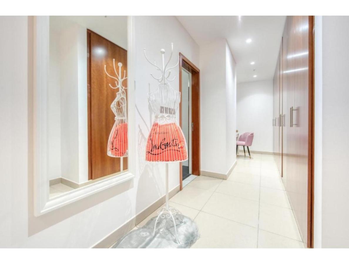 The Penthouse Near Burj Khalifa And Dubai Mall Extérieur photo