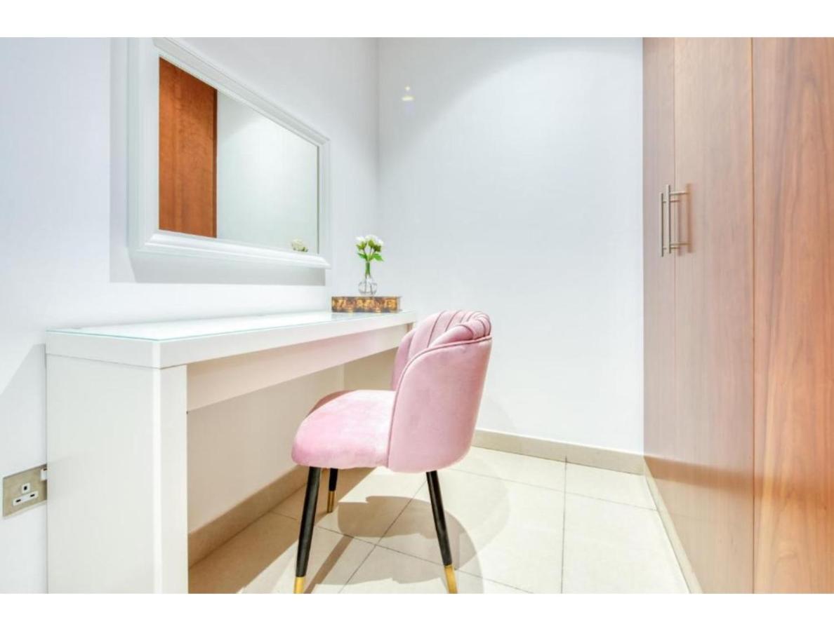 The Penthouse Near Burj Khalifa And Dubai Mall Extérieur photo